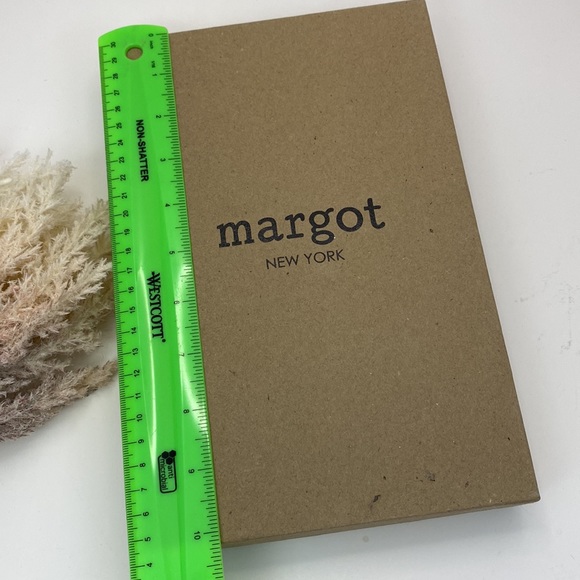 Margot 2 piece boxed jewelry case & card case set NWT!  Genuine leather - Picture 15 of 16